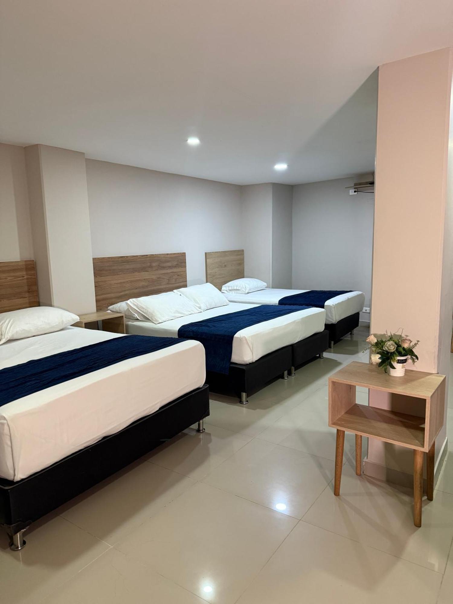 Hotel Suramericana Medellín Exteriör bild